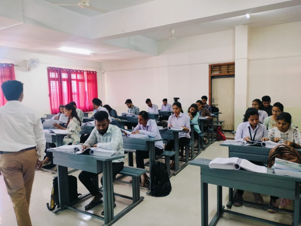 Interactive Hybrid Class Session
